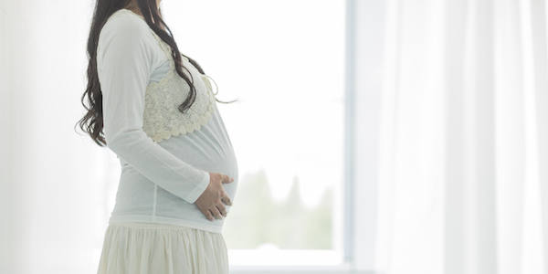 妊娠中の白髪染めの注意点！胎児や母体への影響はあるの？