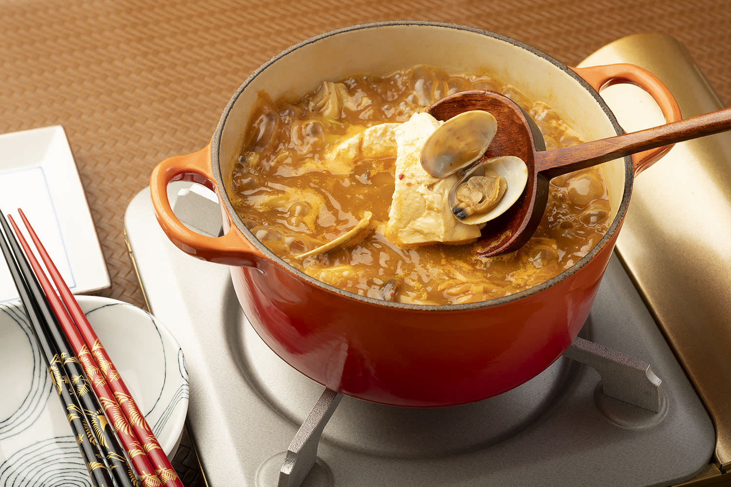 豆腐とアサリのチゲ